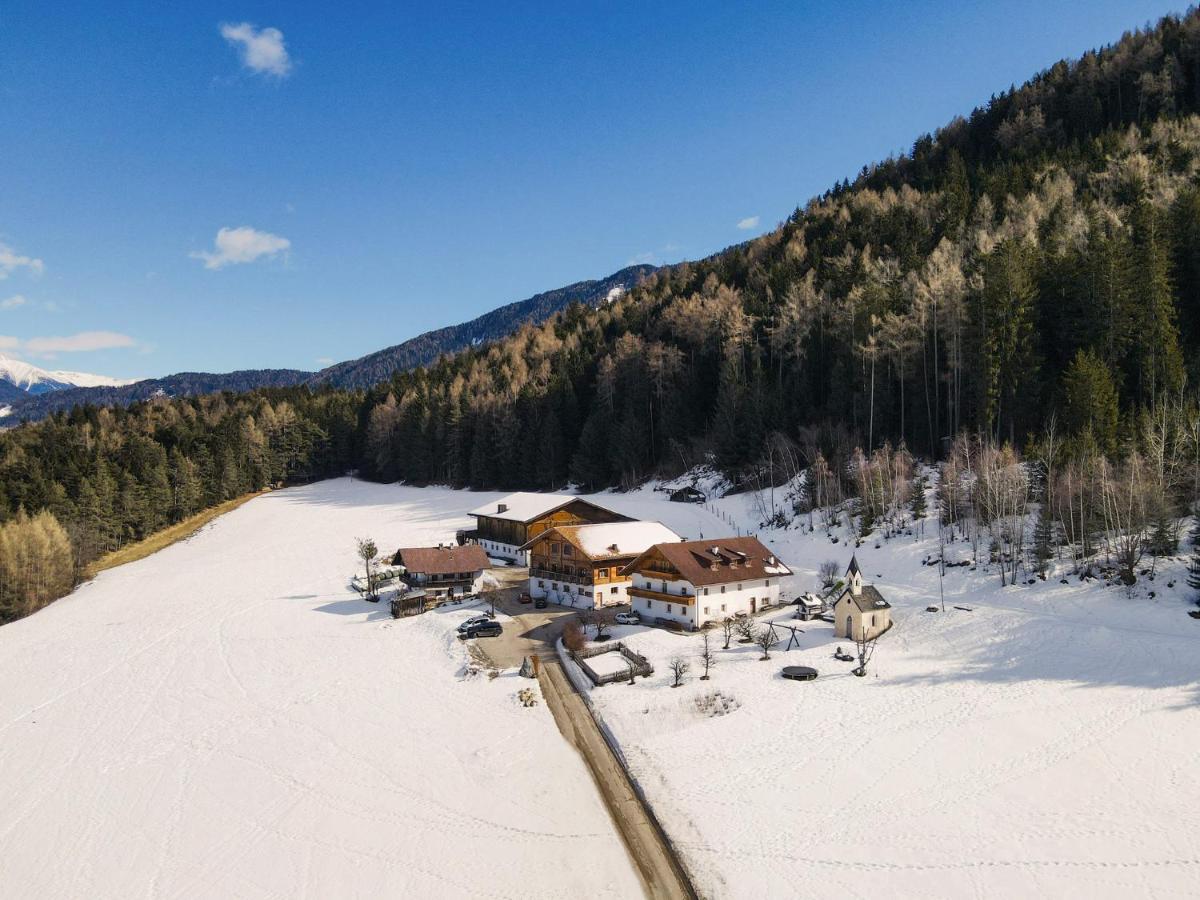 Weliserhof Brunico Exterior photo